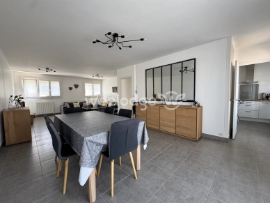 Maison à vendre 5 pièces de 88,67 m² à Achères