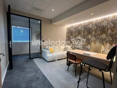 Local commercial à louer 3 pièces de 67 m² à Pontoise