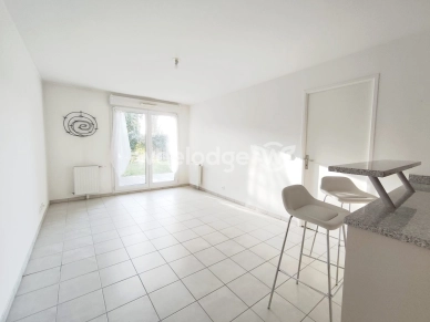 Appartement à vendre 2 pièces de 47,8 m² à Aubergenville
