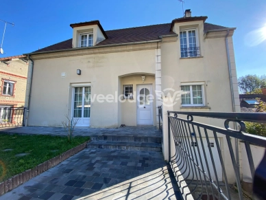 Maison à vendre 6 pièces de 166 m² à Épinay-sous-Sénart
