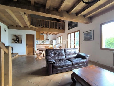 Maison à vendre 6 pièces de 140 m² à Conflans-Sainte-Honorine