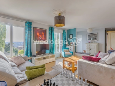 Maison à vendre 6 pièces de 212,81 m² à Triel-sur-Seine