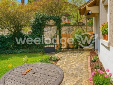 Maison à vendre 5 pièces de 90 m² à Nesles-la-Vallée