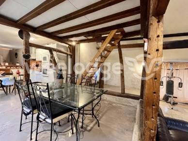 Maison à vendre 6 pièces de 122 m² à Lyons-la-Forêt