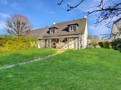 Maison à vendre 5 pièces de 104 m² à Carquefou