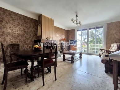 Maison à vendre 8 pièces de 143 m² à Conflans-Sainte-Honorine