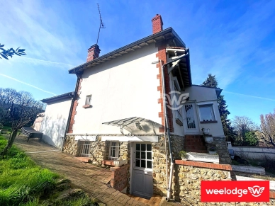 Maison à vendre 9 pièces de 158 m² à Vauréal