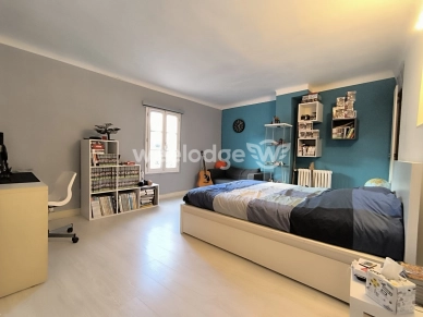 Maison à vendre 8 pièces de 190 m² à Jouy-le-Moutier