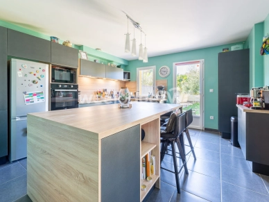 Maison à vendre 5 pièces de 125 m² à Mauves-sur-Loire