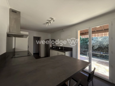 Maison à vendre 6 pièces de 147 m² à Pechbonnieu