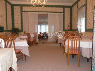 Local commercial à vendre de 600 m² à Saint-Gaultier