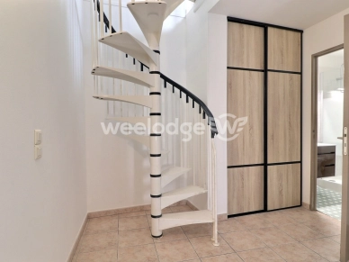 Appartement à vendre 2 pièces de 46 m² à Saint-Chamas