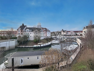 Appartement à vendre 3 pièces de 67,83 m² à Cergy