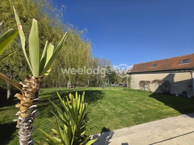 Maison à vendre 5 pièces de 155 m² à Saint-Siméon