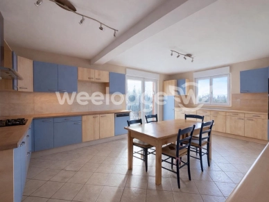 Maison à vendre 8 pièces de 185 m² à Élesmes