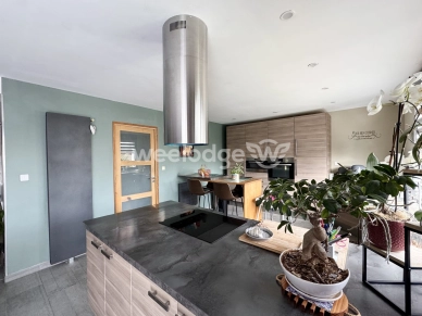 Maison à vendre 6 pièces de 135 m² à Assevent