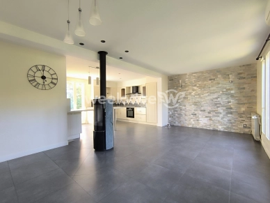 Maison à vendre 6 pièces de 122 m² à Conflans-Sainte-Honorine