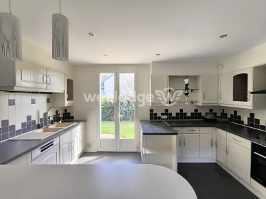 Maison à vendre 6 pièces de 122 m² à Conflans-Sainte-Honorine