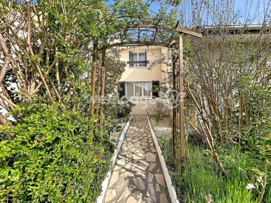 Maison à vendre 5 pièces de 87,39 m² à Éragny