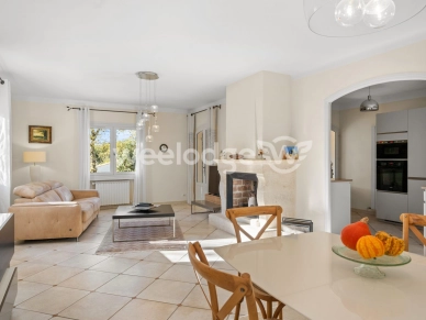 Maison à vendre 7 pièces de 154 m² à Fayence