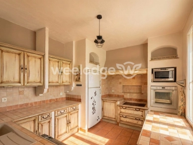 Maison à vendre 8 pièces de 155 m² à Mandelieu-la-Napoule