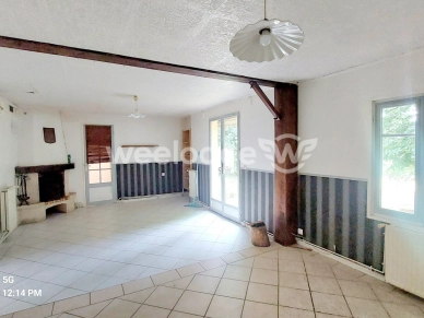 Maison à vendre 2 pièces de 68 m² à Chevry-en-Sereine