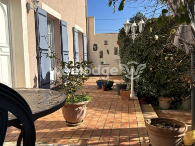 Maison à vendre 10 pièces de 186 m² à Avignon