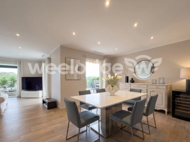 Maison à vendre 7 pièces de 140 m² à Mougins