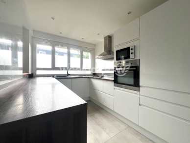 Maison à vendre 5 pièces de 94 m² à Mantes-la-Ville