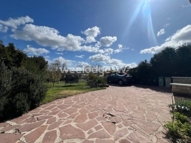 Maison à vendre 6 pièces de 120 m² à Mantes-la-Ville