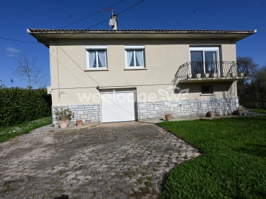 Maison à vendre 10 pièces de 122,65 m² à Clarac