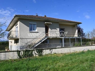 Maison à vendre 10 pièces de 122,65 m² à Clarac