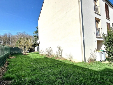 Maison à vendre 4 pièces de 97 m² à Élancourt