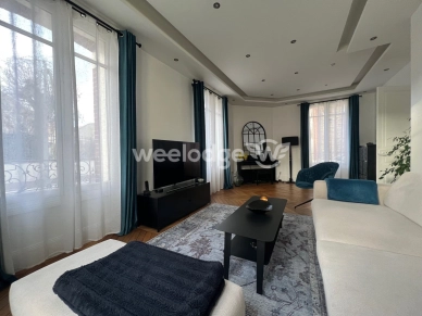 Maison à vendre 8 pièces de 165 m² à Mantes-la-Jolie