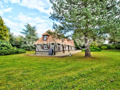 Maison à vendre 7 pièces de 96 m² à Lisieux