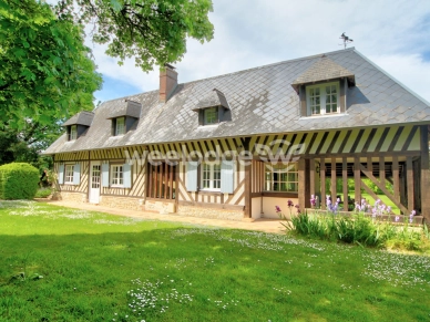 Maison à vendre 12 pièces de 326 m² à Lisieux