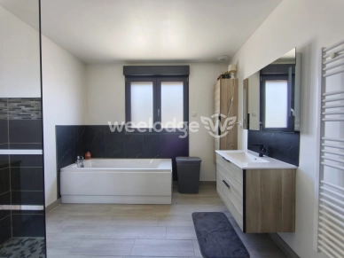 Maison à vendre 5 pièces de 100 m² à Hautmont