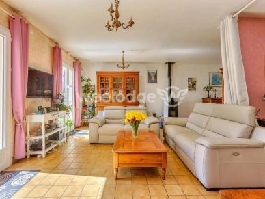 Maison à vendre 6 pièces de 120,27 m² à Chanteloup-les-Vignes