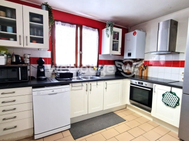 Maison à vendre 5 pièces de 93 m² à Plaisir