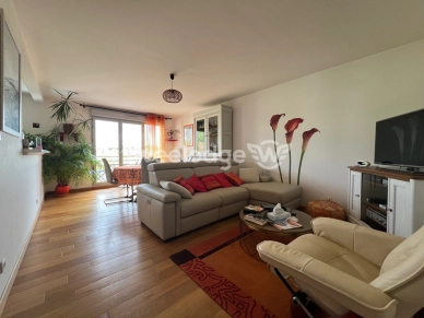 Appartement à vendre 4 pièces de 65,32 m² à Mantes-la-Jolie