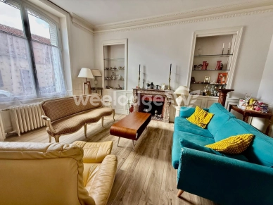 Maison à vendre 9 pièces de 212 m² à Levroux