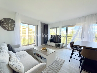 Appartement à vendre 3 pièces de 53 m² à Mandelieu-la-Napoule