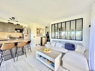 Appartement à vendre 3 pièces de 53 m² à Mandelieu-la-Napoule