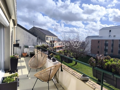 Appartement à vendre 4 pièces de 81,44 m² à Jouy-le-Moutier