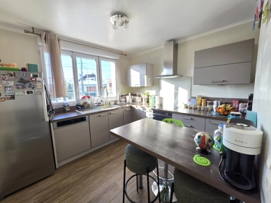 Maison à vendre 6 pièces de 134 m² à Conflans-Sainte-Honorine