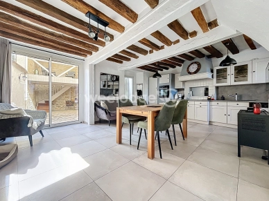 Maison à vendre 4 pièces de 87,44 m² à Jouy-le-Moutier