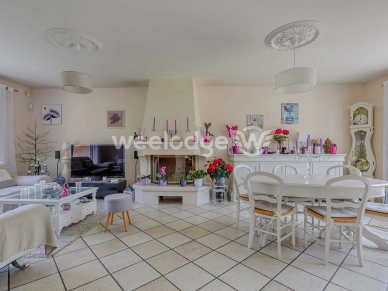 Maison à vendre 7 pièces de 165,12 m² à Andrésy