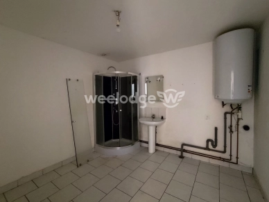 Maison à vendre 6 pièces de 124 m² à Étrœungt