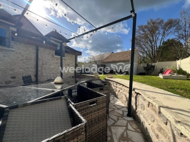 Maison à vendre 7 pièces de 110 m² à Breuil-Bois-Robert