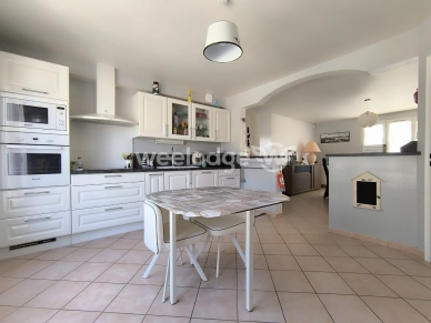 Maison à vendre 6 pièces de 150 m² à Conflans-Sainte-Honorine